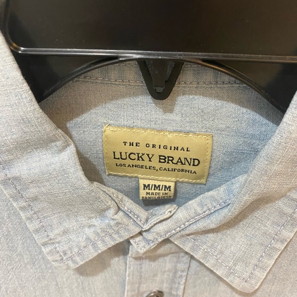 Lucky Brand Boys Long Sleeve Button Down Light Wash Denim Shirt - M - Picture 2 of 8